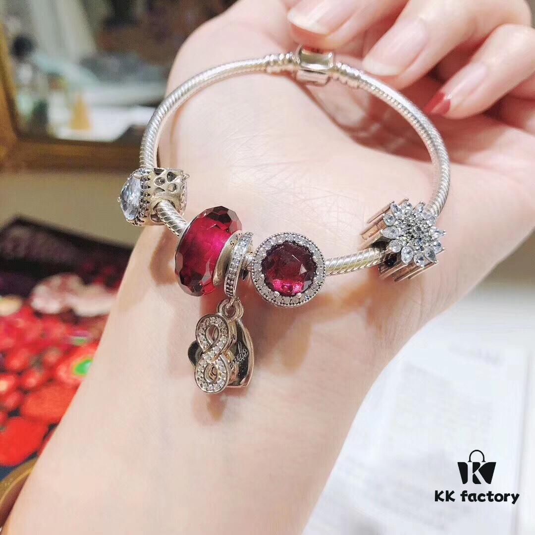 692fe3e299f2d84055c8bf53 Pandora Rose Red Infinity Love ❤️ New Arrival! Made with counter-grade materials, perfectly crafted at a 1:1 ratio, quality comparable to official store products. Features rose-red faceted glass beads, sparkling diamond-cut rose-red cat's eye, colorful snowflake beads, sparkling teardrop beads 💧, and the infinity '8' shaped heart pendant 💗. Comes with original packaging! 🍃🌺