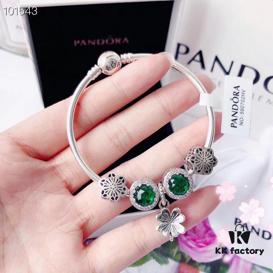 692fe3f799f2d84055c8bf82 Exclusive Launch 🍀 Classic Cat's Eye with Lucky Clover Pendant 🍀 Symbolizing Good Luck and Happiness 🍀 Stunningly Beautiful!