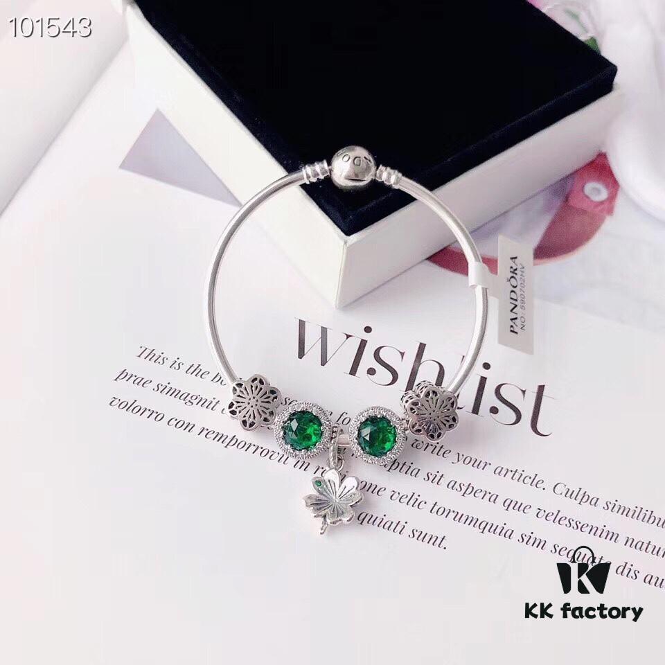 692fe3fa99f2d84055c8bf88 Exclusive Launch 🍀 Classic Cat's Eye with Lucky Clover Pendant 🍀 Symbolizing Good Luck and Happiness 🍀 Stunningly Beautiful!