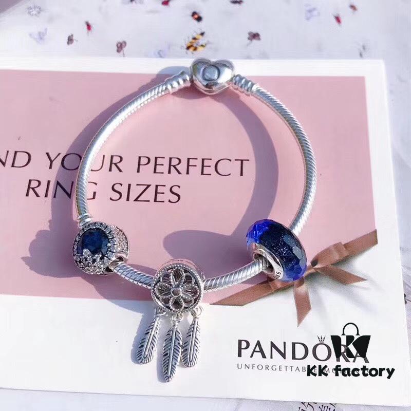 692fe3fd99f2d84055c8bf90 Pandora Pandora Blue Dream Catcher New Arrival! Made with counter materials, perfectly crafted one-to-one, quality comparable to counter! Brilliant blue faceted glass, sparkling snowflake ❄ cat's eye, meaningful dream catcher pendant paired with classic heart 💗 snake bone chain design. S925 silver comes with counter packaging! 🍃🌺