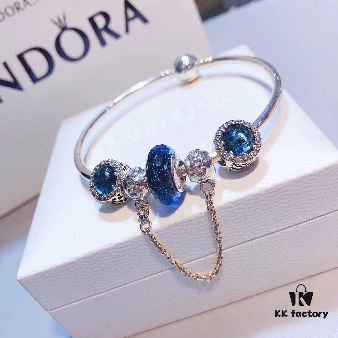 692fe41b99f2d84055c8bfc7 Pandora Pandora Brilliant Blue Heart Chain New Arrival!
