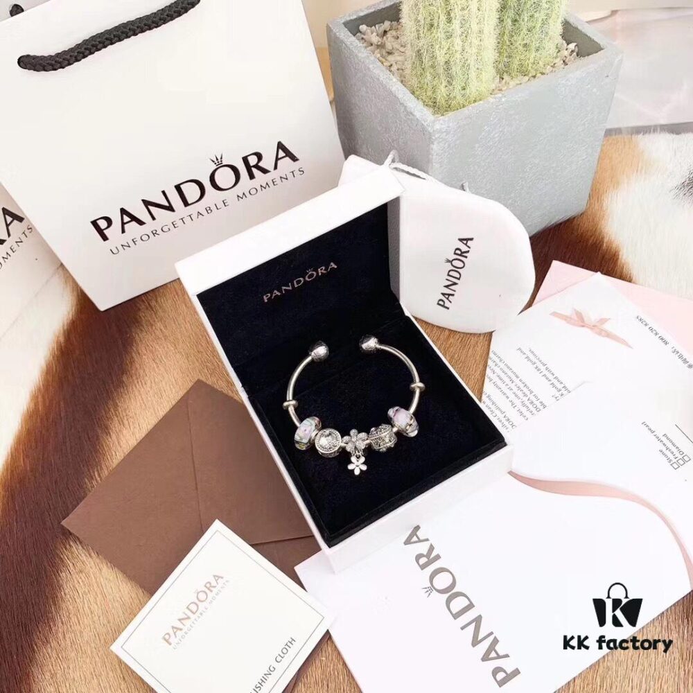 692fe44999f2d84055c8c02b PANDORA Pandora High-End Replica Personalized Hand-String Bracelet