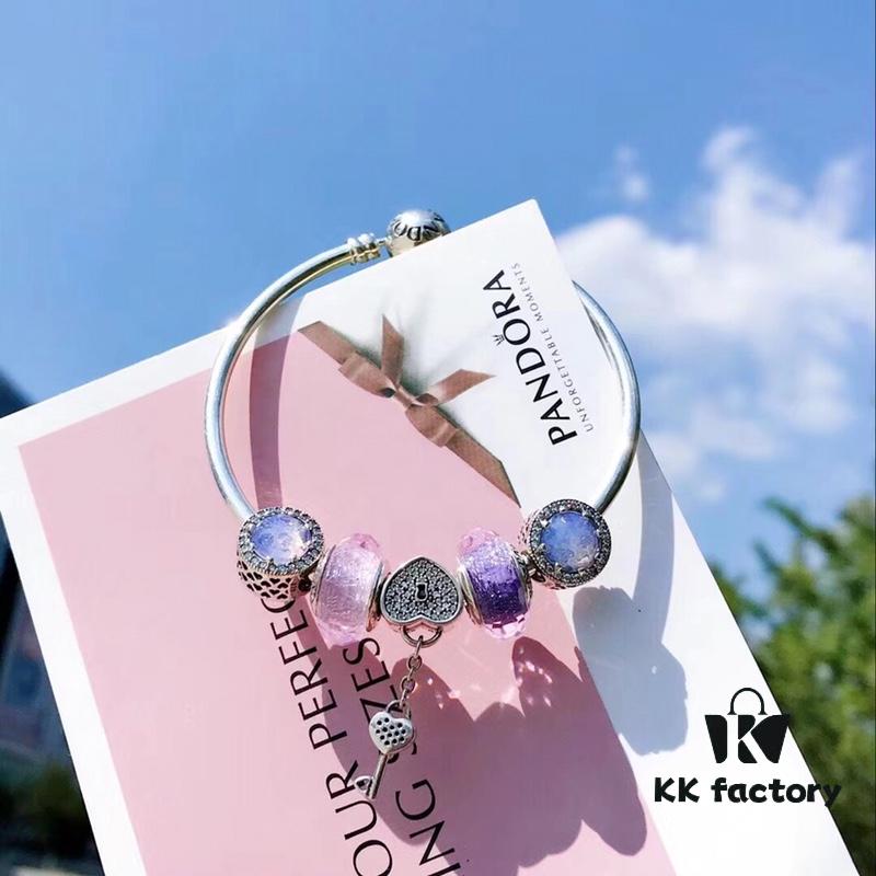 692fe47499f2d84055c8c089 Pandora Pandora Silver Wire Pink Purple Heart Key New Arrival! Highest Quality on Market, Compatible with Official Store Cleaning! Made with Authentic Materials for Perfect One-to-One Replication!