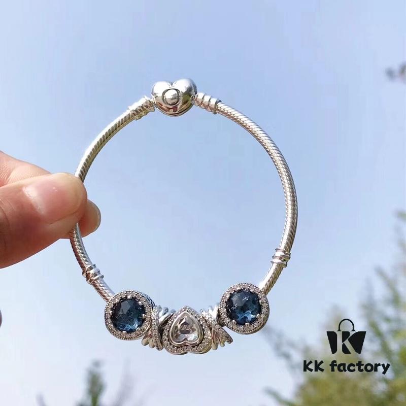 692fe48599f2d84055c8c0b1 Pandora Fall New Arrival Deep Blue Sparkling Heart Design Necklace