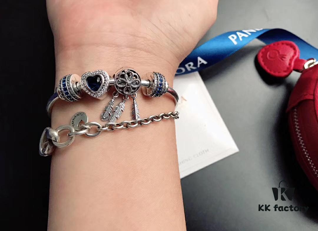 692fe4a499f2d84055c8c0f2 Pandora ❄️ New Year's Collection Recommended. Proxy Purchase Level Personalized Bracelet 925 Sterling Silver, Imported Eight Hearts and Eight Arrows Rhinestones, Full Weight and Quantity, Handcrafted Setting, Synthetic Cubic Zirconia, Enamel