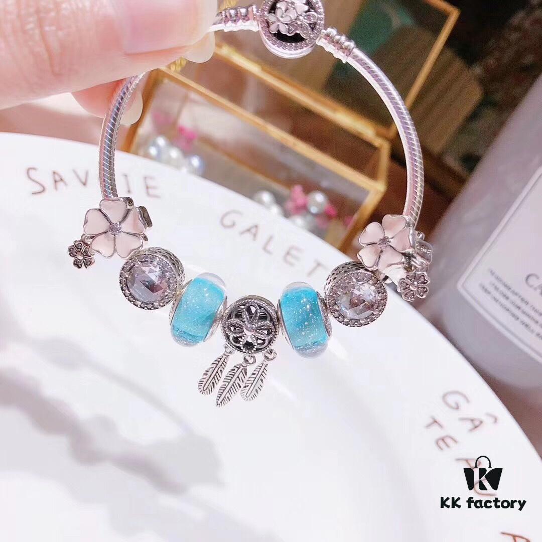 692fe4d799f2d84055c8c168 Pandora Night Glow Mint Dreamcatcher Necklace – High-Quality Reproduction with Authentic Materials