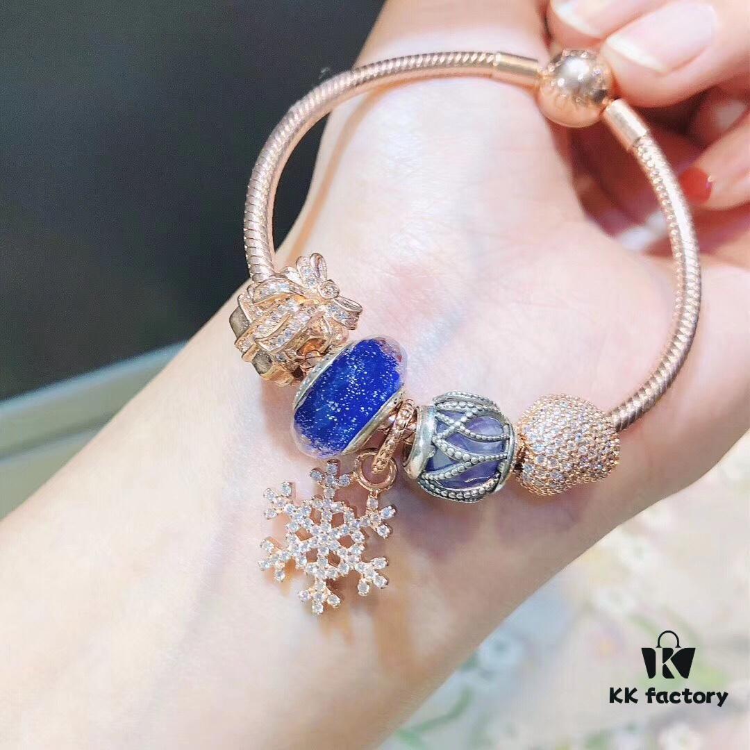 Pandora Rose Snowflake ❄️ New Arrival! High-Quality Replication Using Counter Materials, Perfect Craftsmanship Comparable to Authentic Store Quality