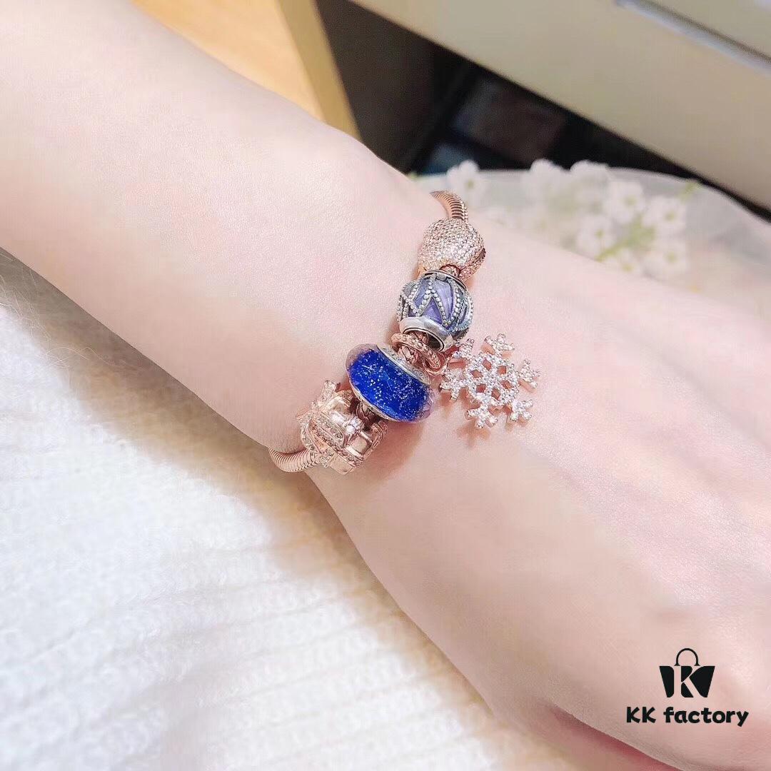Pandora Rose Snowflake ❄️ New Arrival! High-Quality Replication Using Counter Materials, Perfect Craftsmanship Comparable to Authentic Store Quality