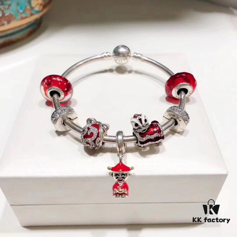 692fe50099f2d84055c8c1b4 Pandora New Year Red Collection! Faceted Red Glass with White Sparkling Clasp, Cute Little Lion and 14K Gold Plated Fortune God Pendant in Mixed Materials, S925 Silver Custom Crafted to Match Boutique Quality