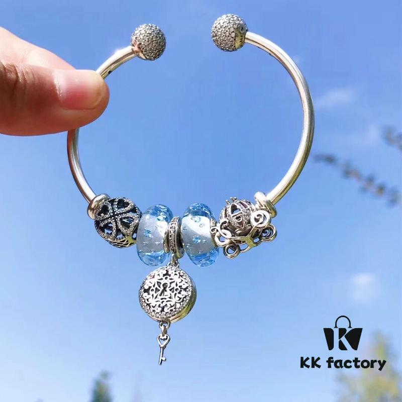 692fe52199f2d84055c8c1ed Pandora Ice Blue Bubble Noble Love Key Autumn New Arrival! Crafted with authentic counter materials, perfectly replicating the original quality. Features ice blue bubble glass, sparkling rhinestone openwork clover 🍀, fairy tale pumpkin carriage, paired with the Noble Love Key pendant. Made in S925 silver and comes with official retail packaging! 🍃🌺