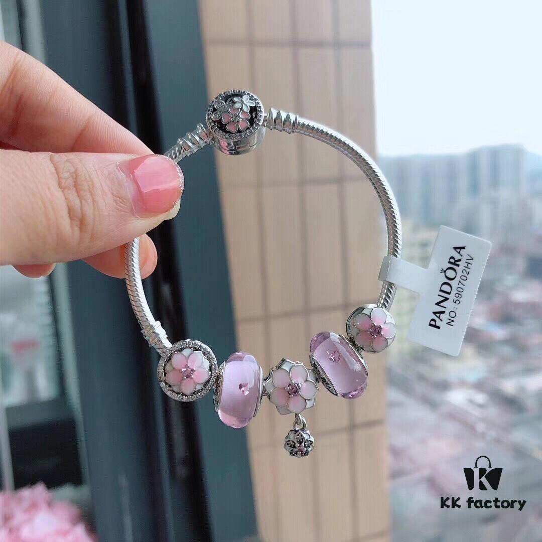 692fe52799f2d84055c8c1f5 Bestseller Recommended - 'Eternal Love for Ten Miles of Peach Blossoms', a Favourite Style Among Women, 2019 Hot-Selling New Arrival Pandora Bracelet Pairing