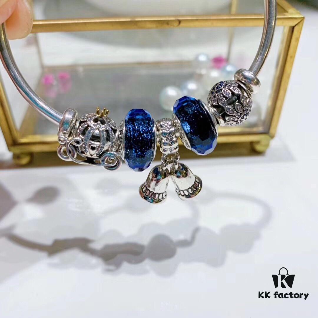 Pandora Pandora Enchanted Blue Magic Bell New Arrival, Brilliantly Cut Blue Glass Bell, Fairy Tale Pumpkin Carriage, Sparkling Blue Snowflake Bead, Magic Bell Pendant, S925 Silver with Official Store Packaging