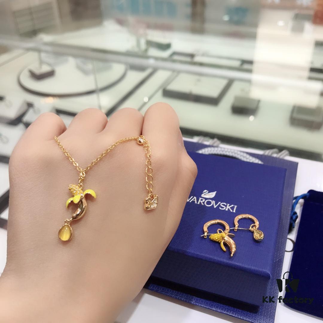 692fe62899f2d84055c8c3b8 Swarovski New Arrival Summer Yellow Banana Fruit Necklace