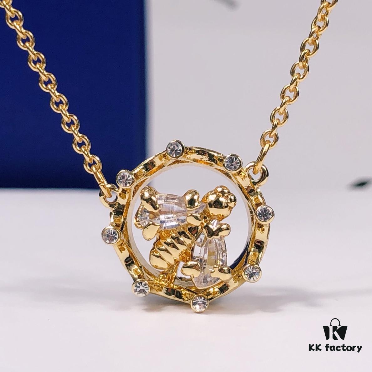 Swarovski New Arrival Crown 👑 Bee 🐝 Necklace