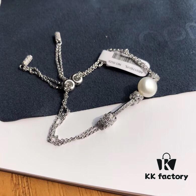 692fe65199f2d84055c8c409 APM Monaco HERITAGE Collection Knot Freshwater Pearl Bracelet