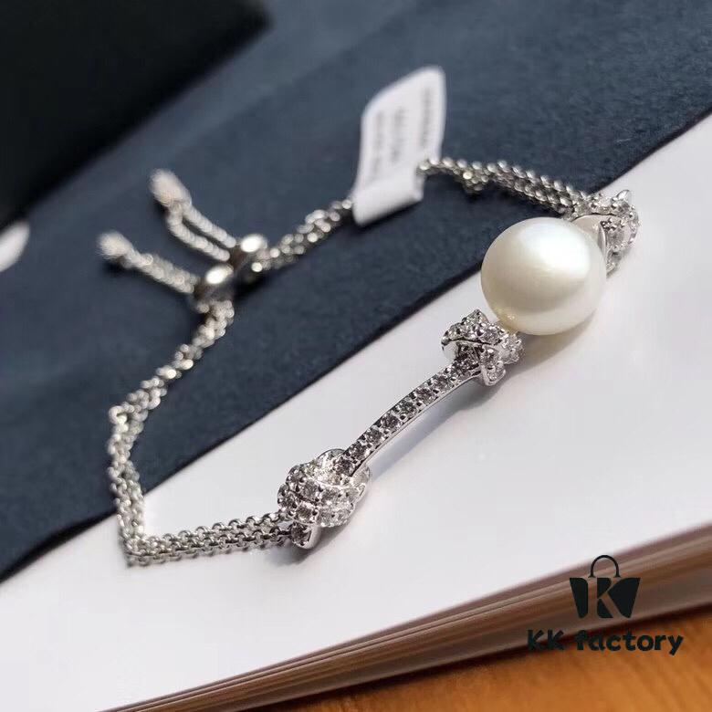 692fe65399f2d84055c8c40b APM Monaco HERITAGE Collection Knot Freshwater Pearl Bracelet