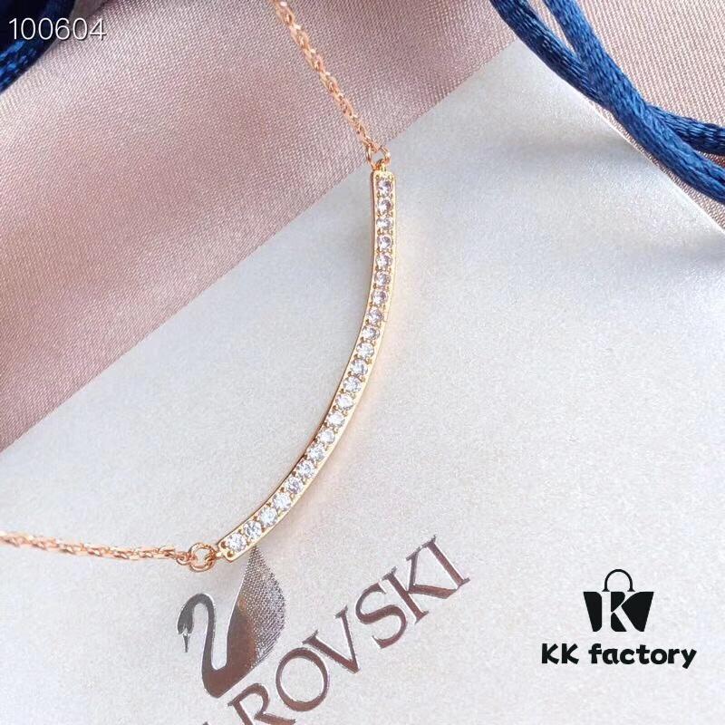 692fe67099f2d84055c8c44c Swarovski 2019 New Smile Necklace! ONLY Series - Smile to Face Life, Smile as Silent Courtesy, Win the World with a Smile, Micro-Paved Alloy with Vacuum 18K Real Gold Plating and Swarovski Crystals, Chain Length 45cm
