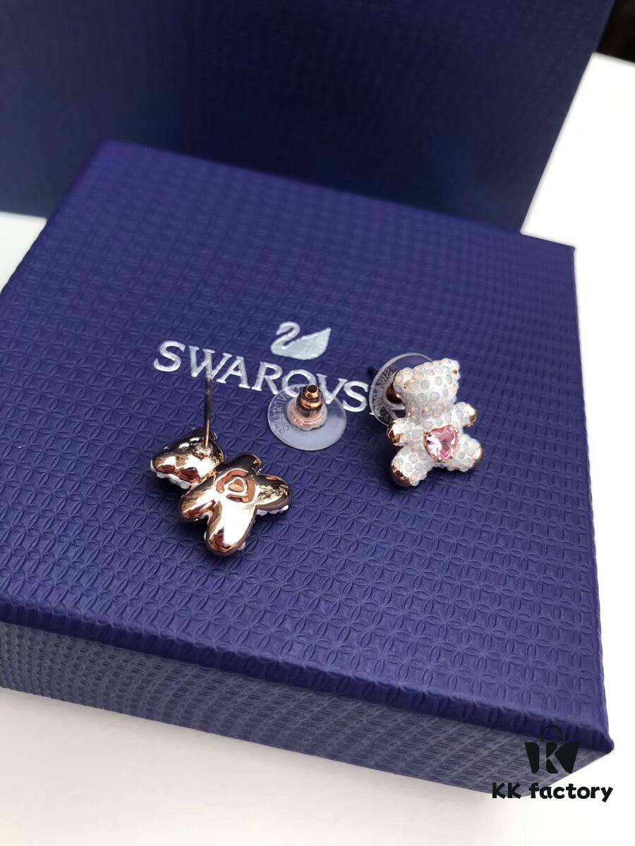 692fe67e99f2d84055c8c468 Swarovski TEDDY Bear Necklace – Playful and Charming, Cute Crystal Pendant for Girls, Milky White with Pink Heart-Shaped Swarovski Crystal, Adorable Gift