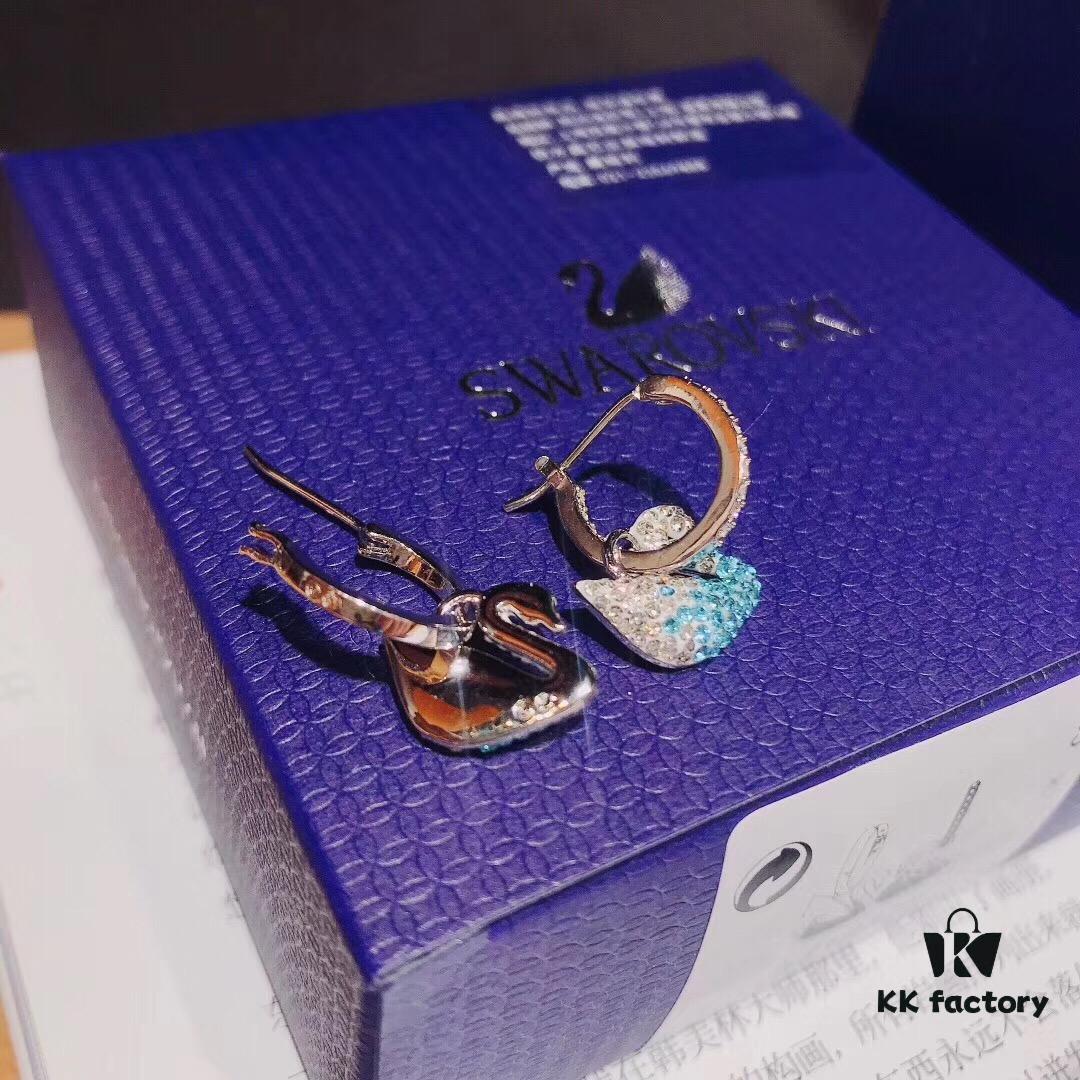 692fe68099f2d84055c8c46c Swarovski Iconic Swan Earrings