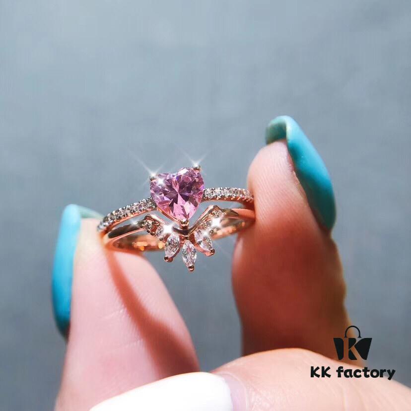 692fe6b699f2d84055c8c4c2 New Arrival Swarovski 2019 ONE• Double-Layer Heart Ring 💍 Two Wearing Methods, Counter Original Replica! Alloy Material. Valentine's Day Limited Edition Ring from Store Counter‼️ Absolutely Stunning and Exquisite 🔅