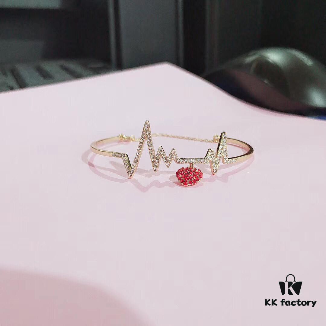 New Arrival Swarovski OXO Heartbeat Bracelet