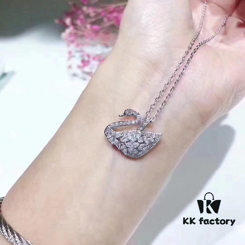 692fe6f399f2d84055c8c532 Swarovski New Marquise Cut Crystal Necklace, High-End Micro-Pave Craftsmanship, Original Design, Swan Feather Shape