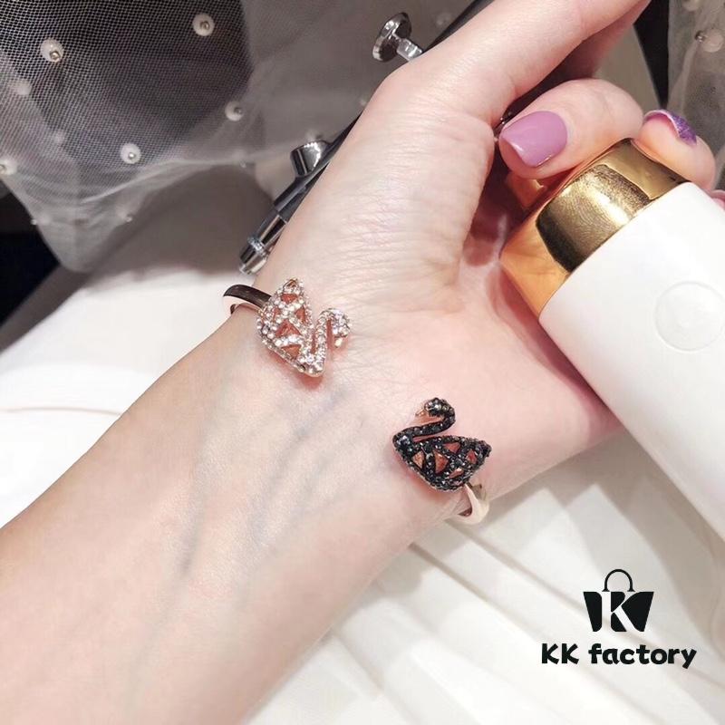 Swarovski Double-Sided Hollow Swan Bracelet with Austrian Crystals, Precise ZP Material Replication, Authentic Logo Engraving, Original Quality