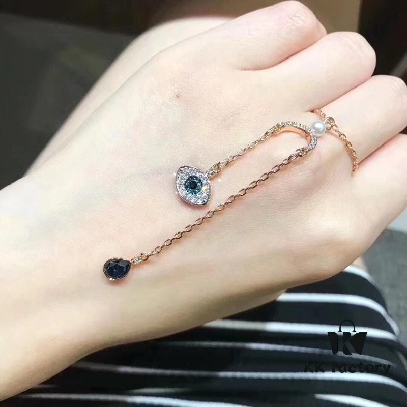 692fe6fa99f2d84055c8c544 Swarovski 2018 Newest Demon's Eye Tassel Necklace, Pearl-Embellished, Elegant and Graceful Design, Original Gold Plating with Authentic Logo Engraving, Complete with Retail Packaging