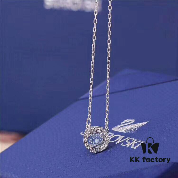 692fe74399f2d84055c8c5db SWAROVSKI Swarovski Dancing Heart Necklace, Athenian Charm, Crystal-Paved Three-Dimensional Frame with Movable Central Stone