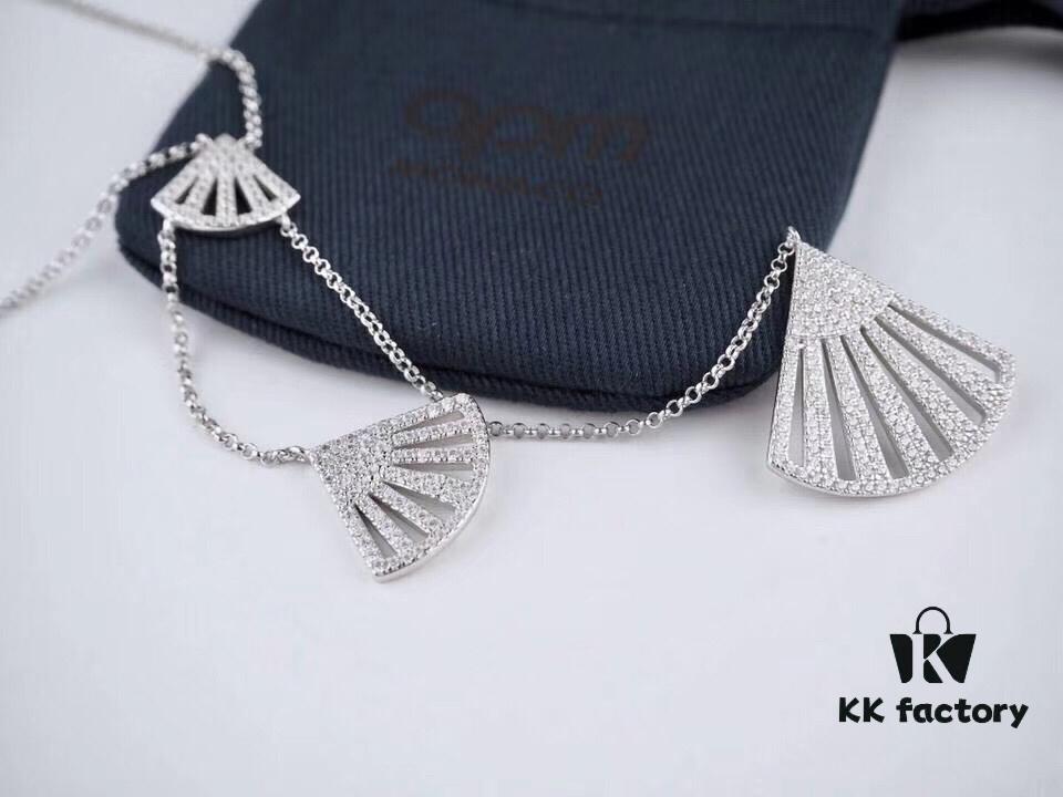 692fe7d899f2d84055c8c6b3 Classic Bestseller! APM FLAMENCO Series Fan-shaped Necklace, inspired by the enchanting movement of traditional palace fans, showcases a vibrant and elegant spirit