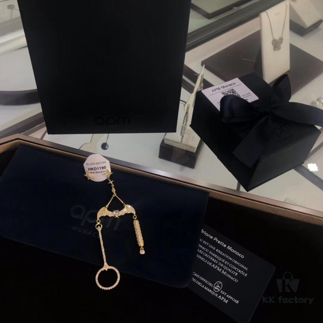 692fe7f899f2d84055c8c6df APM Bat Earrings ⛧ Pendant ⭐️ Standard Version 1:1 Replica of Original Logo with Strong Design, Stand Out as the Center of Attention with Exotic Style and Fashion Flair!