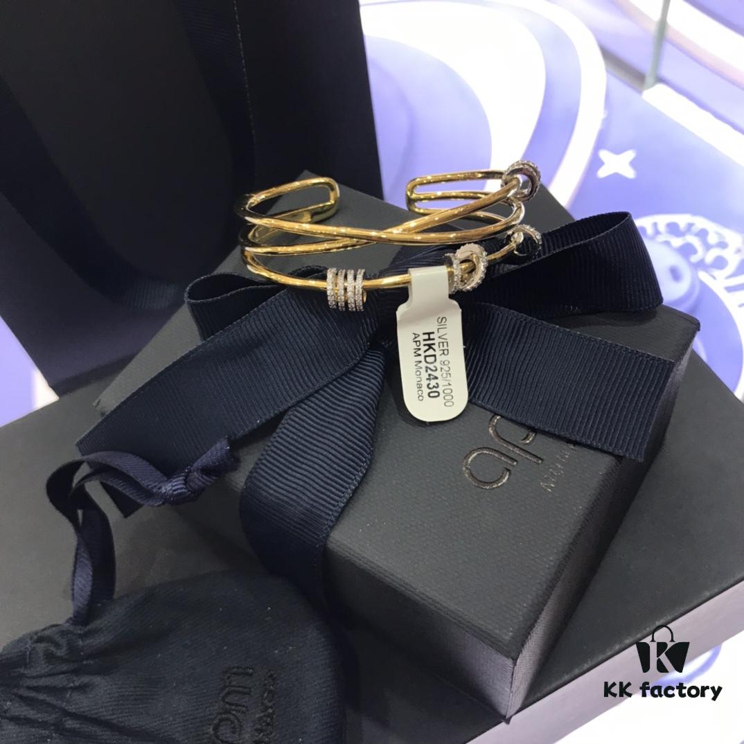 A Family Tangyun Circle Bracelet for Women, Fashionable and Unique Geometric Crossed Line Bangle Inspired by Dilraba