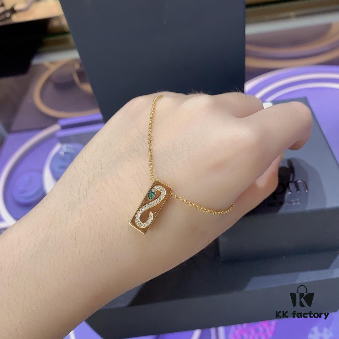 692fe85199f2d84055c8c77a A Brand Monaco New Arrival Exotic Snake Necklace for Women, Fashion Colorful Gold Collar Chain Pendant with Square Plate Design