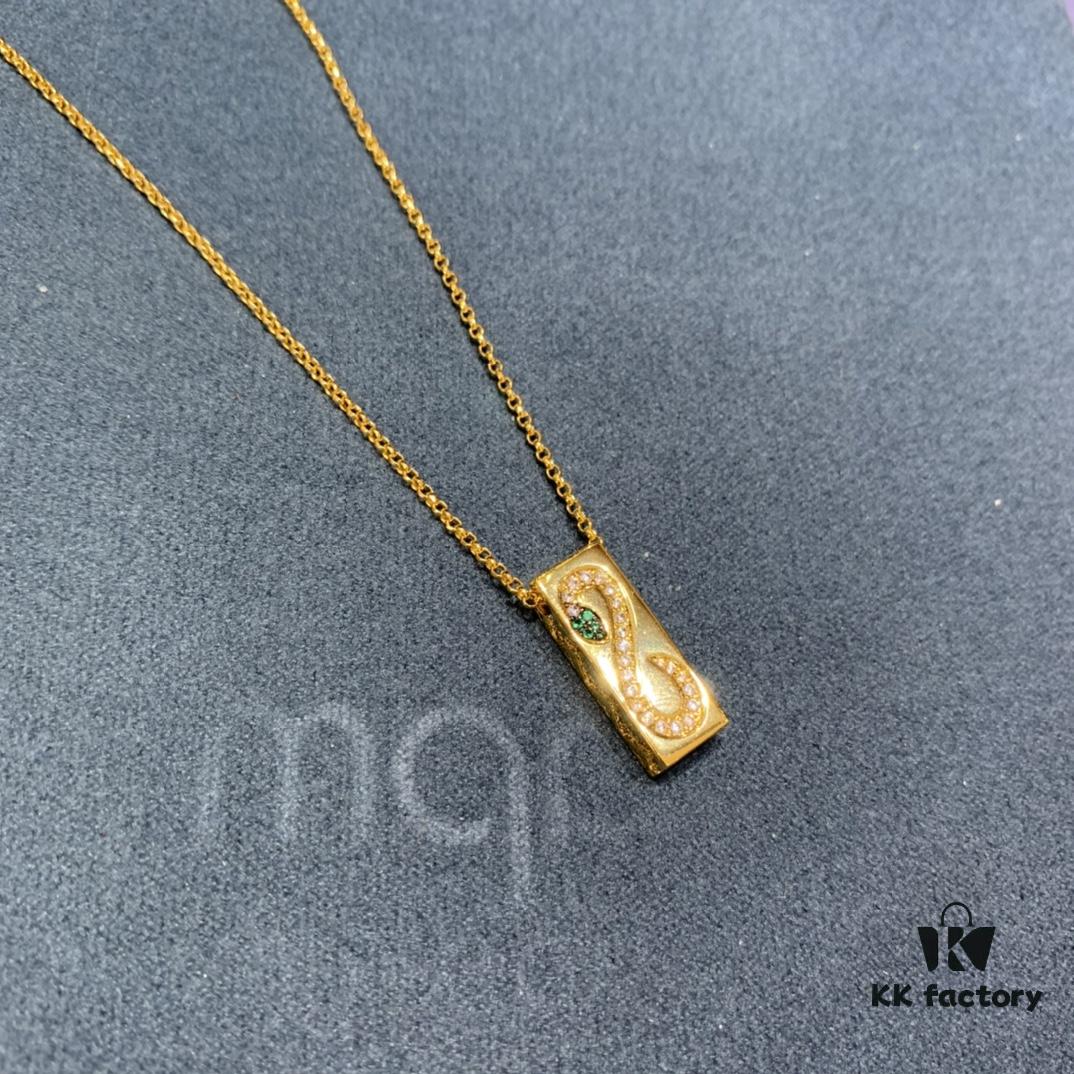 692fe85599f2d84055c8c77f A Brand Monaco New Arrival Exotic Snake Necklace for Women, Fashion Colorful Gold Collar Chain Pendant with Square Plate Design