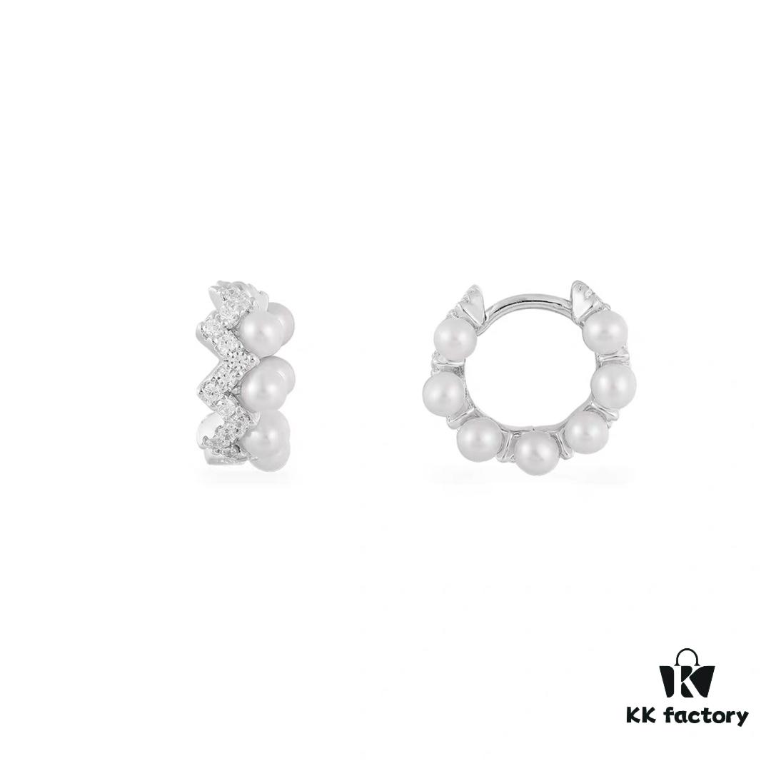 692fe86699f2d84055c8c79d A Family Monaco Style Stylish Mini Pearl Earrings for Women, New Geometric Hoop Earrings, Gift for Girlfriend
