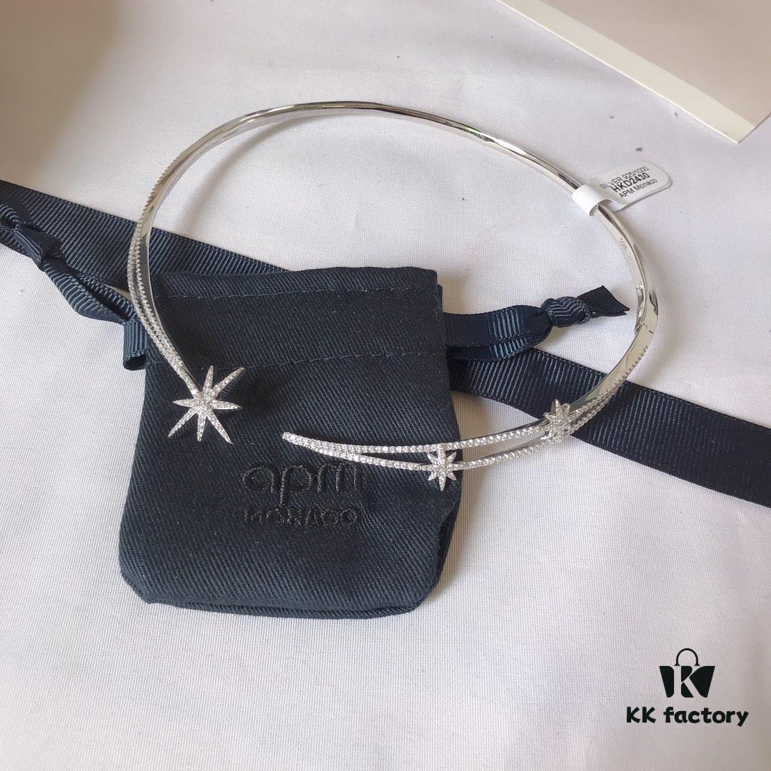 692fe87099f2d84055c8c7ac Original New Release 💗 APM Monaco Six-Pointed Star Meteor Classic Choker, Stylish and Versatile Fashion Statement Piece