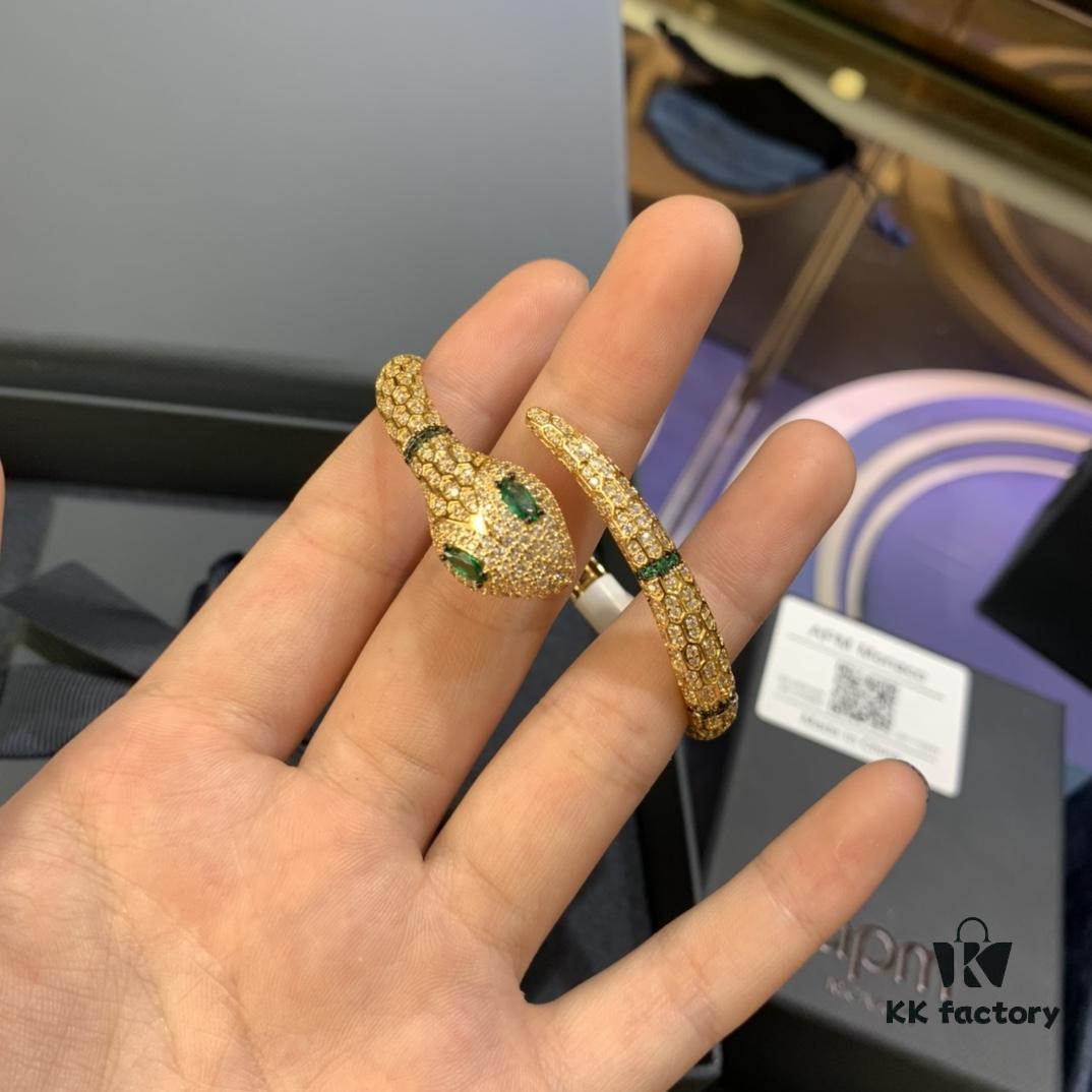 692fe8db99f2d84055c8c843 A Family Monaco New Arrival Guardian Spirit Snake Open Silver Bracelet for Women, Unique Design Personalized Snake-Shaped Hand Jewelry