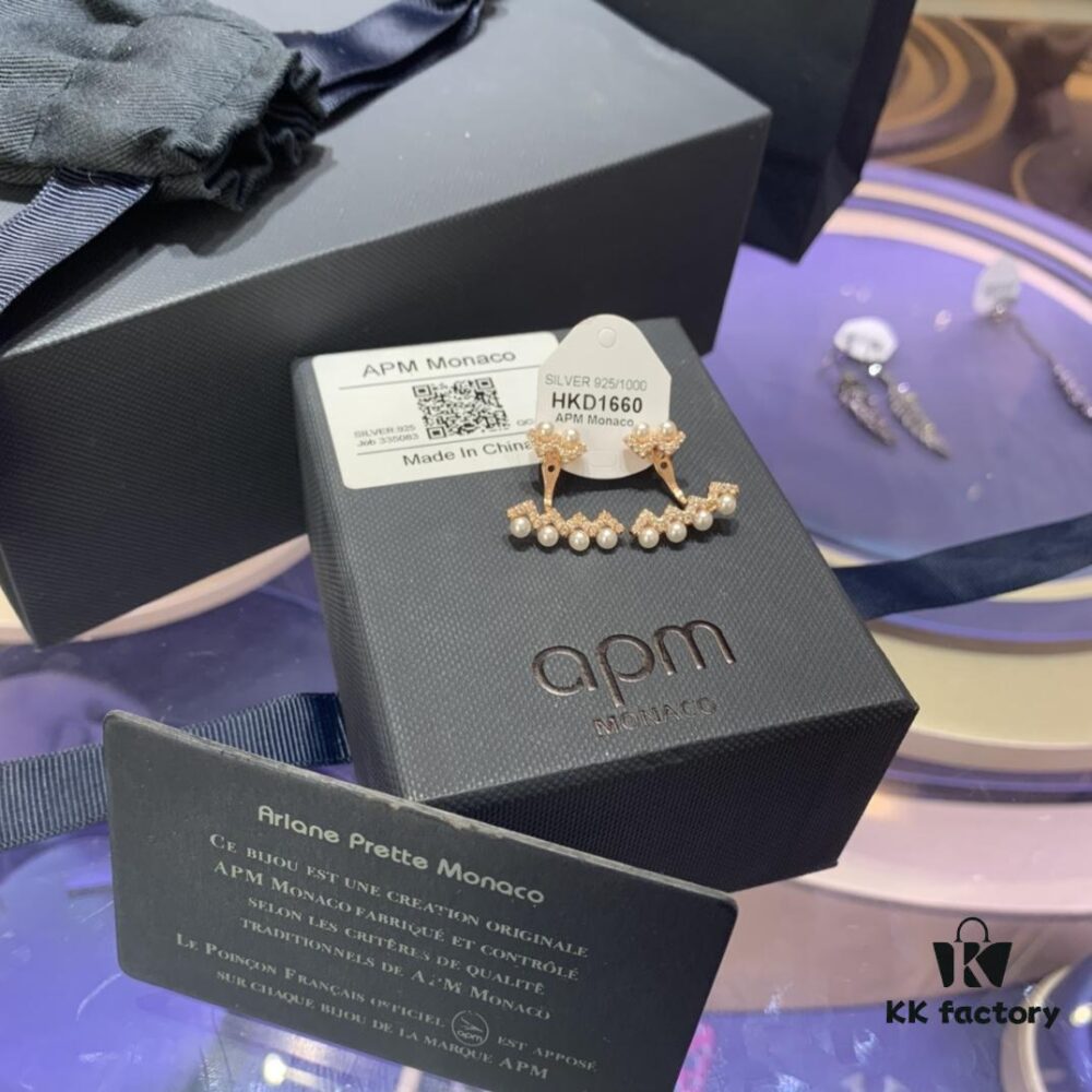 A Monaco Rose Gold Wave Pearl Earrings, Elegant and Stylish Women's Jewelry