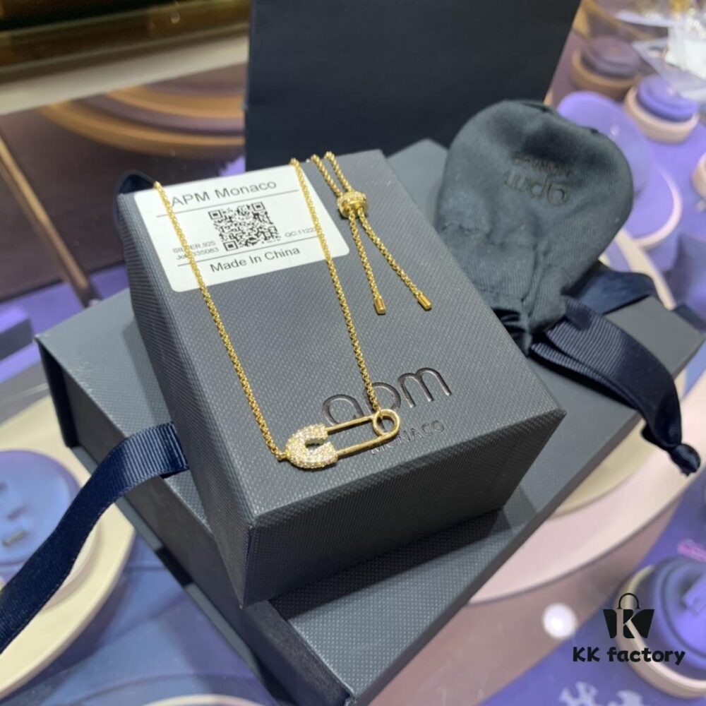 692fe95099f2d84055c8c921 A Family MONACO Gold Pin Necklace, Simple, Fashionable and Elegant