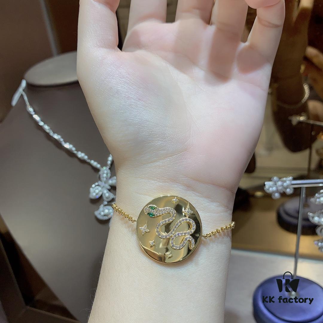 692fe95799f2d84055c8c931 New Arrival 💕💕 A Monaco New Collection Guardian Spirit Snake Series Women's Unique Design Snake-Shaped Hand Jewelry