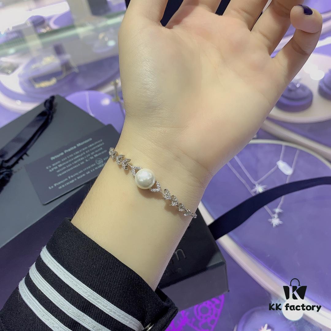 A's Monaco Pearl Wheat Necklace and Bracelet Set