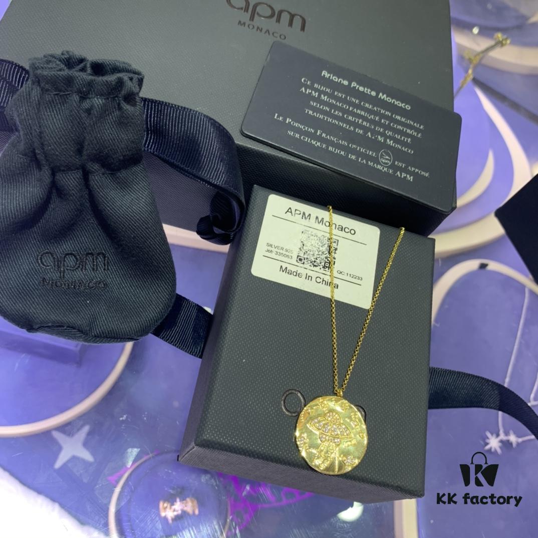 A Family Monaco Round Pendant Necklace