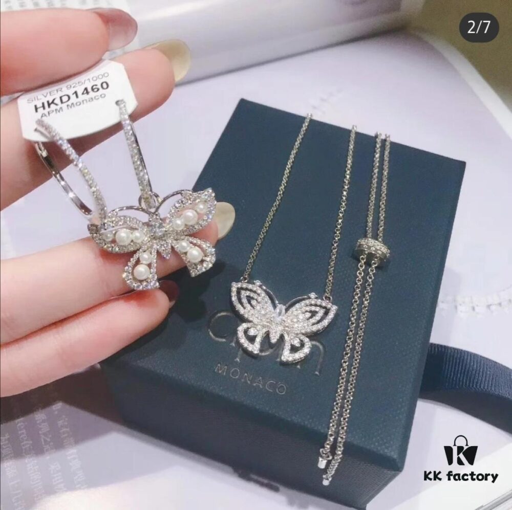 A Family Pearl Mother-of-Pearl Butterfly Set