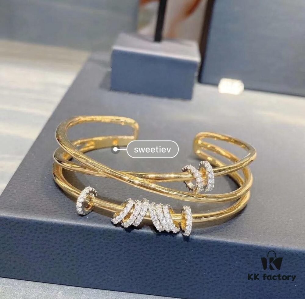 692feacd99f2d84055c8cbb4 A-Brand Fashionable Shiny Rhinestone Lucky Golden Cross Bracelet ✨