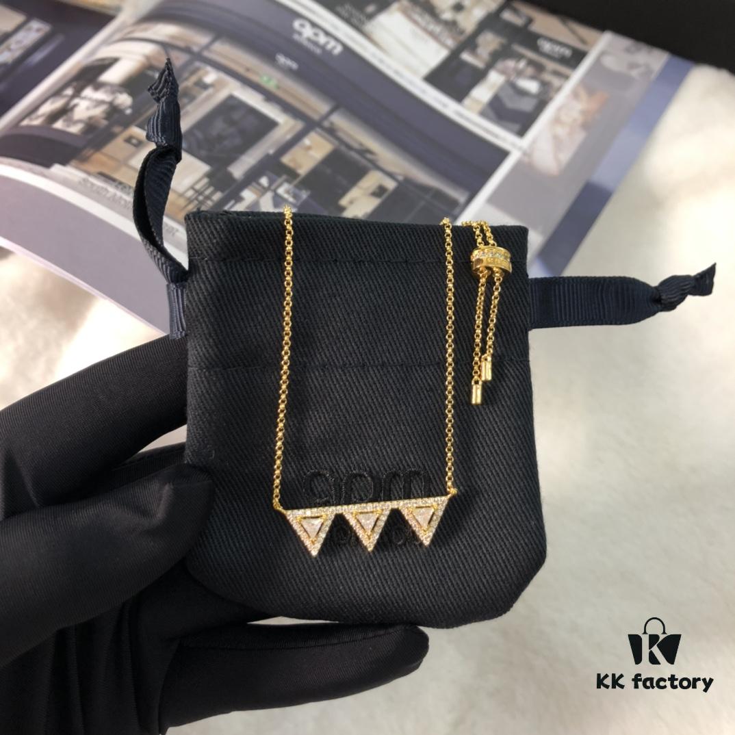 692feacf99f2d84055c8cbb7 A Brand Monaco Triangle Necklace, Stylish and Minimalist Design, Versatile and Elegant, Ideal Gift Choice