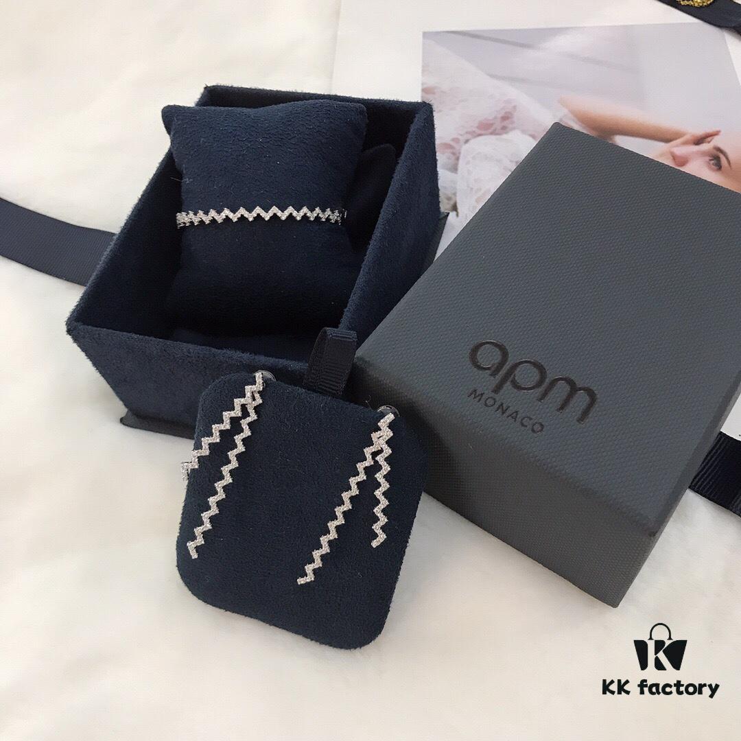 A Brand Monaco Wave Bracelet and Earrings Set - Newly Released 💗