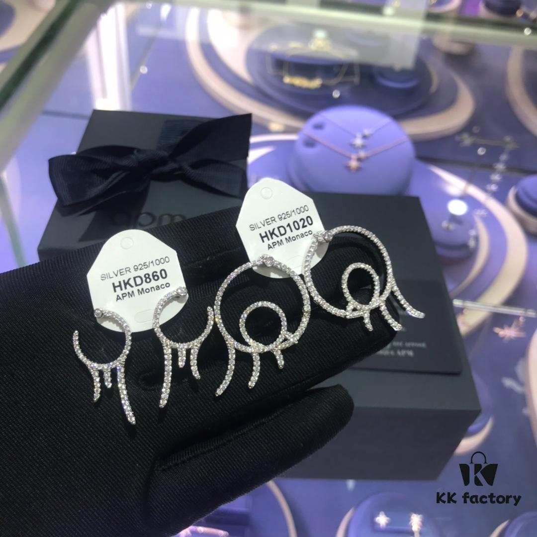 APM Monaco Earrings - Stylish, Minimalist and Versatile Design with Retro Charm