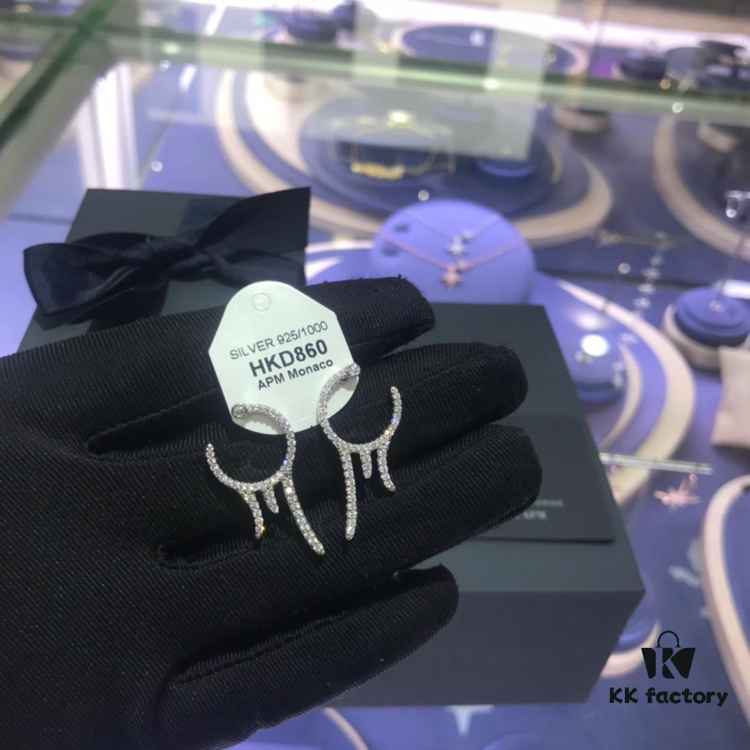 APM Monaco Earrings - Stylish, Minimalist and Versatile Design with Retro Charm