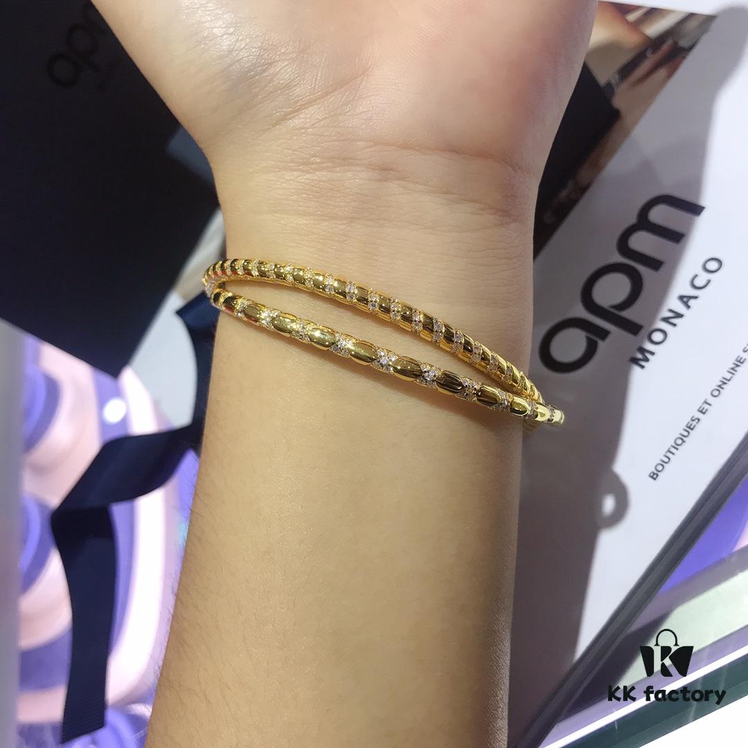 A Brand Monaco Interlocking Circle Bracelet, December New Arrival