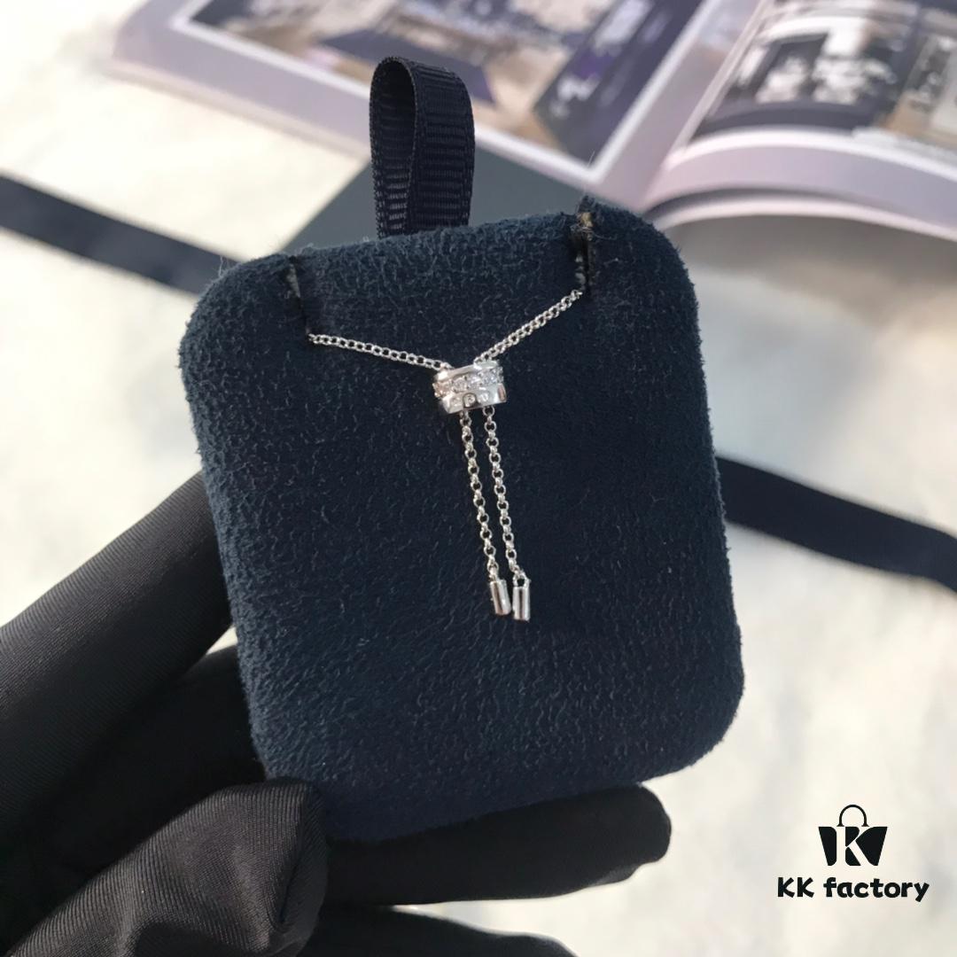 692feb6299f2d84055c8cc99 APM December New Arrival APM Monaco Minimalist Elegant Pearl Necklace for Women, Stylish and Sophisticated Sweater Pendant with Modern Design